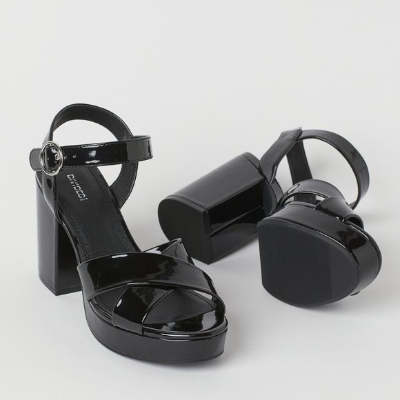 Platform Sandals - Picture 2 of 2